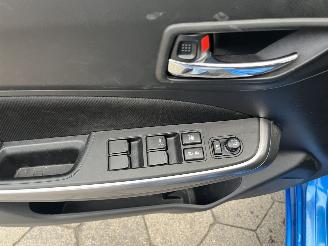 Suzuki Swift 1.2 Style Smart Hybrid picture 14