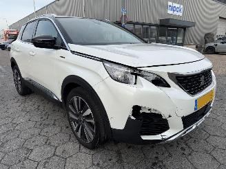 Peugeot 3008 1.2 PureTech GT Line picture 3