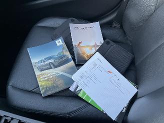 BMW 3-serie Touring 320i Luxury Edition picture 19