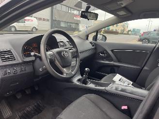 Toyota Avensis Wagon 1.6 VVTi Comfort picture 13