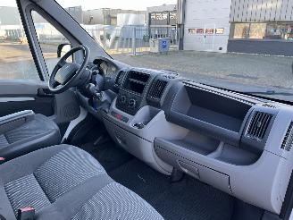 Peugeot Boxer 335 2.2 HDI L2H2 picture 11