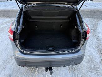 Nissan Qashqai 1.2 N-Connecta picture 10