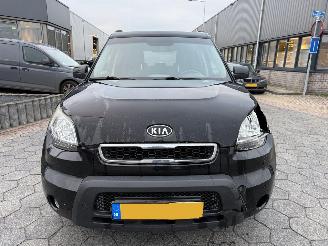 Kia Soul 1.6 X-ecutive picture 2