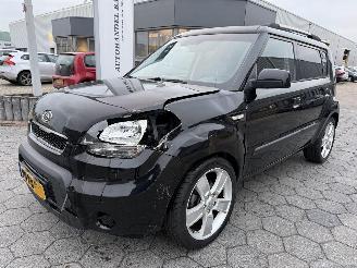 Kia Soul 1.6 X-ecutive picture 3