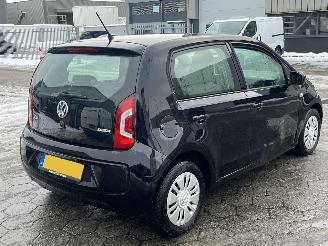 Volkswagen Up! 1.0 move up! BlueMotion picture 4