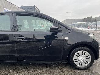 Volkswagen Up! 1.0 move up! BlueMotion picture 9
