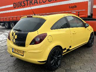 Opel Corsa 1.4-16V Color Edition picture 4