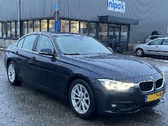 BMW 3-serie 330e Centennial Executive picture 3