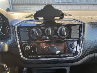 Volkswagen Up! 1.0 BMT move up! picture 16