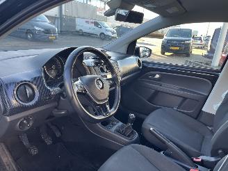 Volkswagen Up! 1.0 BMT move up! picture 12