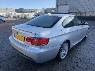 BMW 3-serie Coupé 325d picture 4