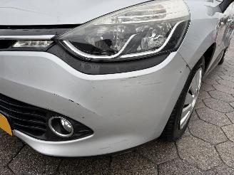 Renault Clio Estate 0.9 TCe Dynamique picture 2