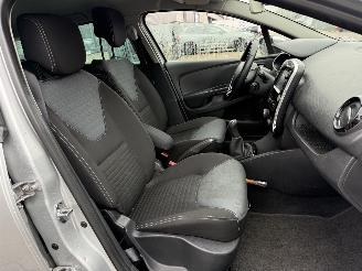 Renault Clio Estate 0.9 TCe Dynamique picture 17