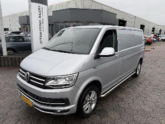 Avarii auto utilitare Volkswagen Transporter 2.0 TDI  L2H3 Highline Automaat 2017/11