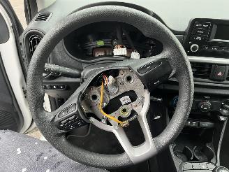 Kia Picanto 1.0 CVVT EconomyPlusLine picture 14