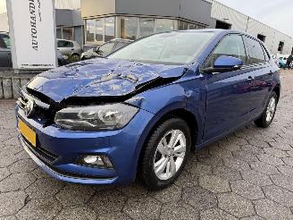 krockskadad bil auto Volkswagen Polo 1.0 TSI Comfortline 2019/1