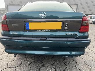 Opel Astra 1.6i 8V AIRCO  Edition picture 8