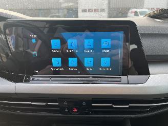 Volkswagen Golf 1.0 eTSI Life Business picture 20