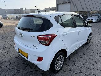 Hyundai I-10 1.0i i-Motion Comfort picture 6