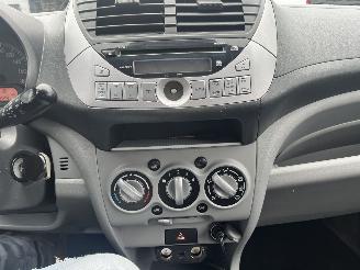 Nissan Pixo 1.0 Acenta picture 17