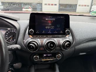 Nissan Juke 1.0 DIG-T Tekna picture 19