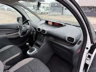 Citroën C3 picasso 1.2 PureTech Tendance picture 17