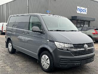 Volkswagen Transporter 2.0 AUTOMAAT L1H1 110KW picture 3