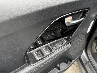 Kia Niro 1.6 GDi Hybrid ExecutiveLine picture 9