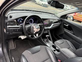 Kia Niro 1.6 GDi Hybrid ExecutiveLine picture 16