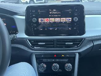 Volkswagen T-Roc 1.0 TSI Life Edition picture 24
