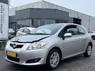 Avarii autoturisme Toyota Auris 1.4-16V 2007/11