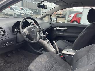 Toyota Auris 1.4-16V picture 15