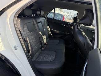 Kia Niro 1.6 GDi Hybrid DynamicLine picture 14