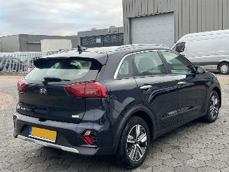Kia Niro 1.6 GDi Hybrid DynamicLine picture 4