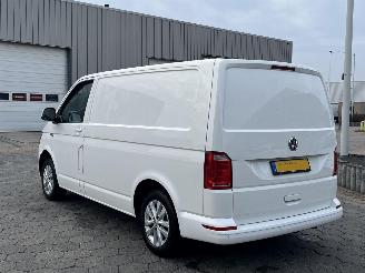 Volkswagen Transporter 2.0 TDI L1H1 Highline 114pk picture 6