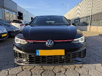 Volkswagen Golf 2.0 TSI GTI CLUBSPORT  PANO 301PK AUTOMAAT picture 2