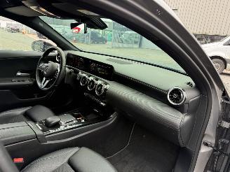 Mercedes A-klasse 250 e Premium Automaat picture 14