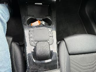 Mercedes A-klasse 250 e Premium Automaat picture 19