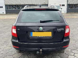 Skoda Superb 1.8 TSI   PANO. Elegance picture 5