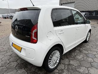 Volkswagen Up! 1.0 high up! BlueMotion picture 5