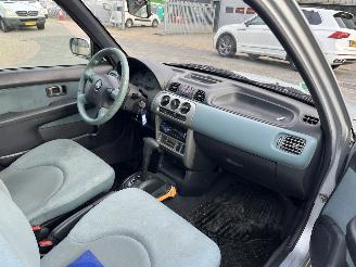 Nissan Micra 1.4 Miracle CVT AUTOMAAT picture 9