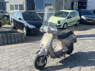 AGM  VX50 Injectie picture 2