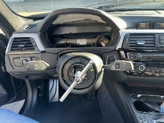 BMW 3-serie 320i Corporate Lease High Executive picture 14