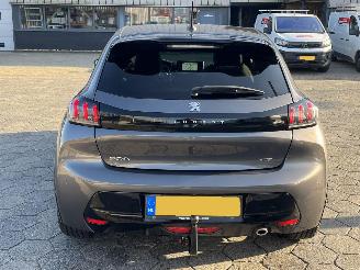 Peugeot 208 1.2 PureTech GT AUTOMAAT picture 5