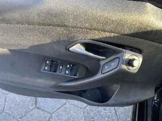 Volkswagen Polo 1.4-16V Comfortline picture 16