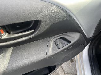 Citroën C1 1.2 PureTech Airscape Shine picture 15