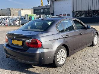 BMW 3-serie 318i Dynamic Executive picture 4