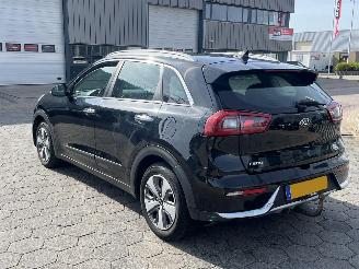 Kia Niro 1.6 GDi Hybrid DynamicLine picture 6