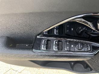 Kia Niro 1.6 GDi Hybrid DynamicLine picture 17