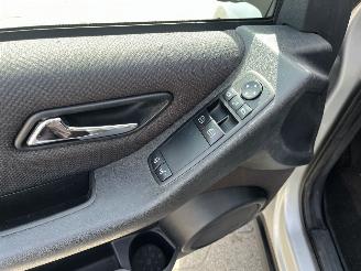 Mercedes A-klasse 160 BlueEFFICIENCY Avantgarde picture 12